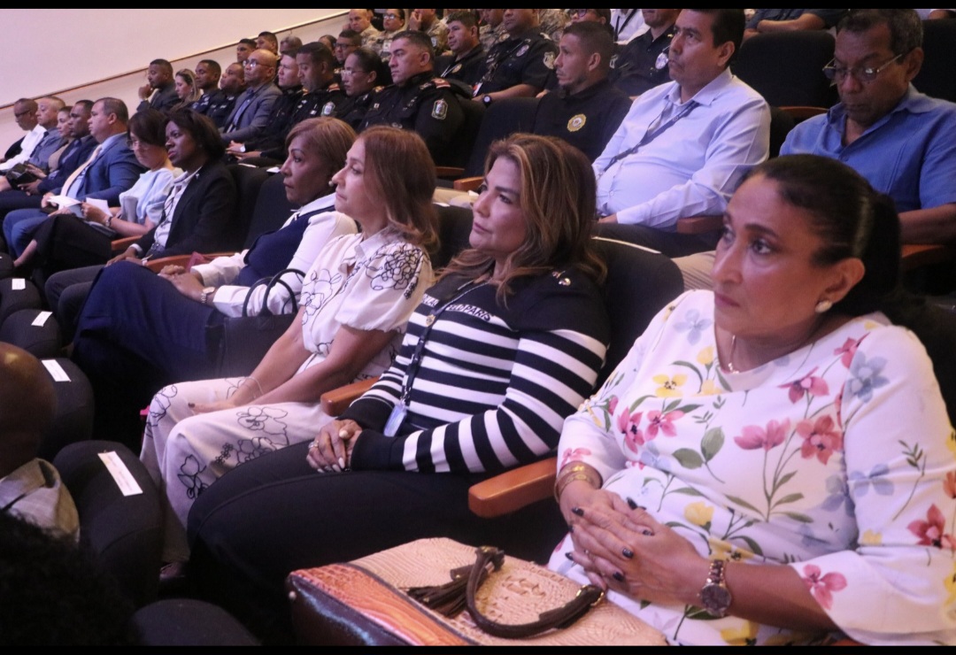 11 de junio foto simposio