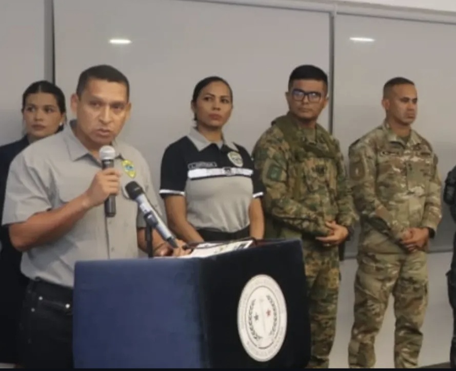 21 de noviembre foto conferencia