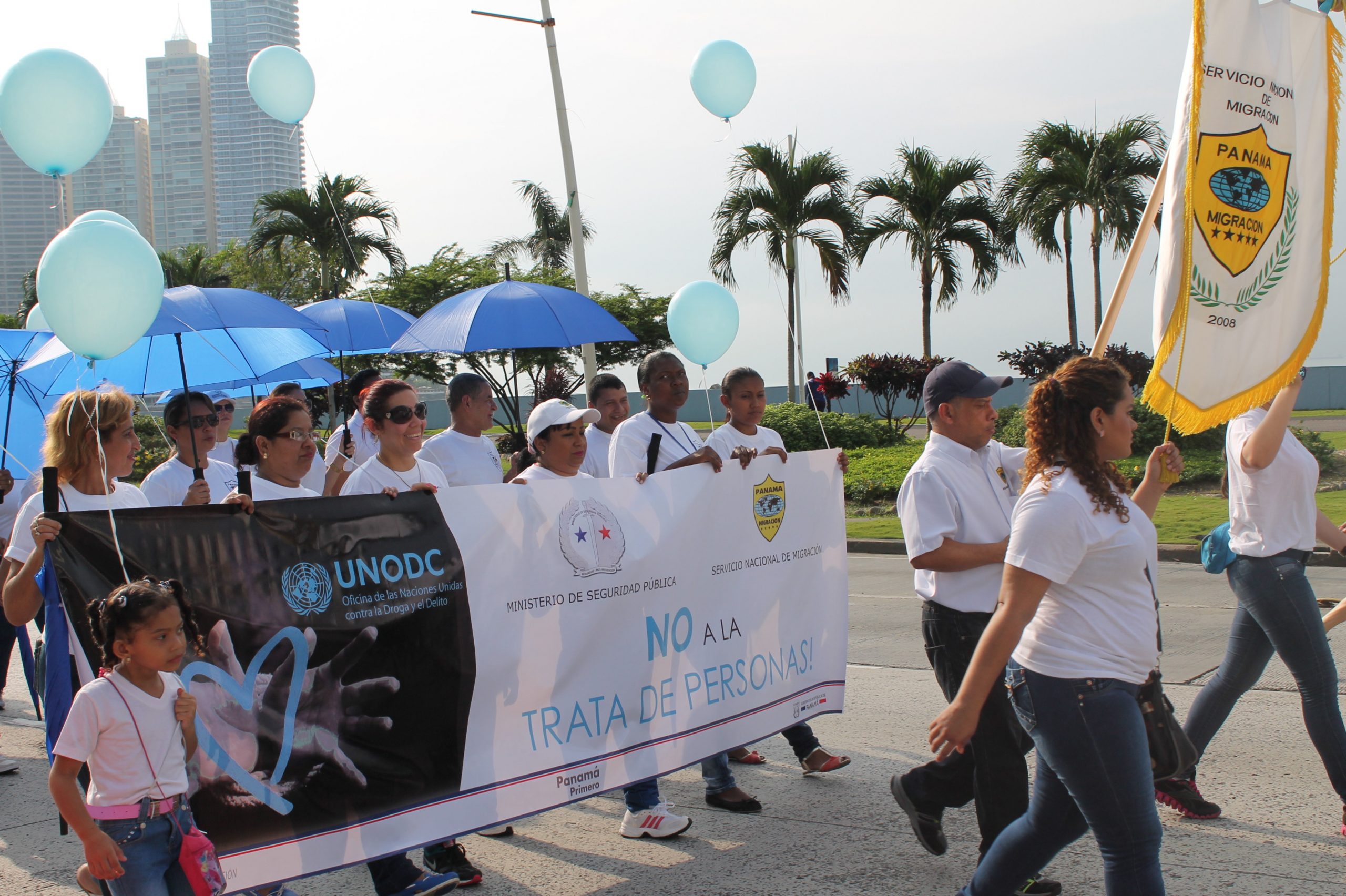 SERVICIO NACIONAL DE MIGRACIÓN PARTICIPA DE CAMINATA CONTRA LA TRATA DE PERSONAS