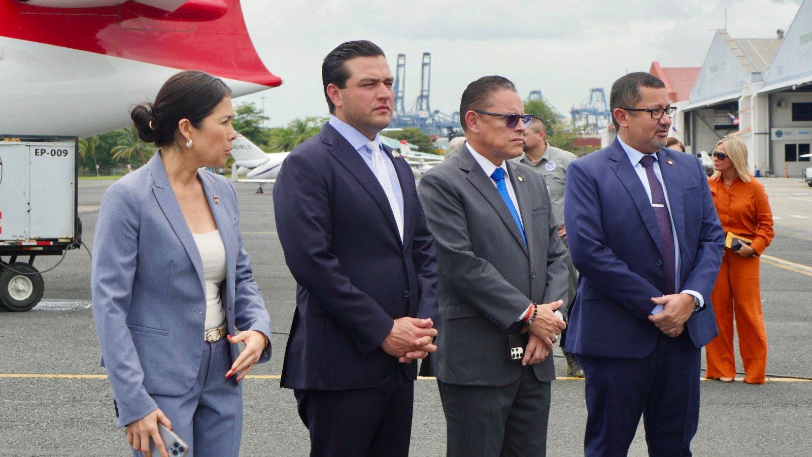 deportación autoridades